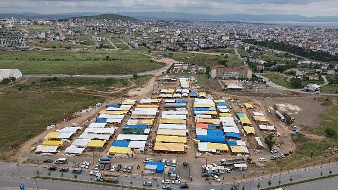 Kocaeli’de Çayırova Belediyesi’nin kurban pazarı Türkiye'ye örnek oluyor